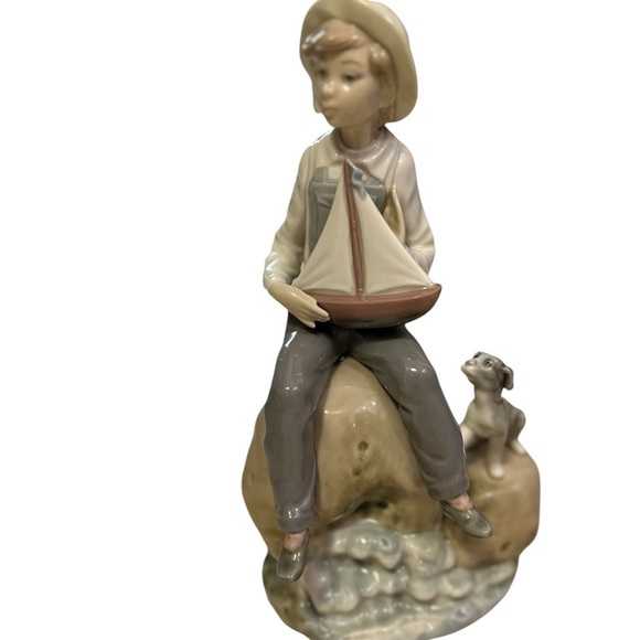 Lladró Other - Lladro Figurine Sea Fever Boy With Boat And Dog